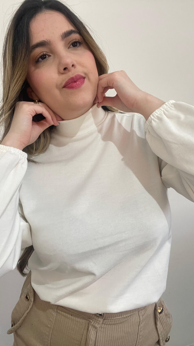 Blusa gola alta com manga bufante Branca
