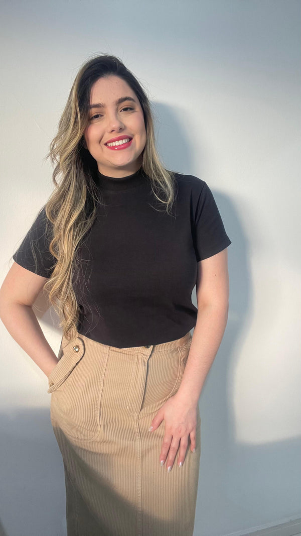 Camiseta gola alta Preto